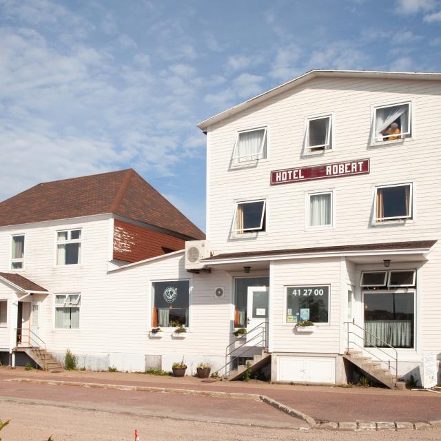 Hotel-Robert.jpg